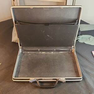 Vintage 1970's Samsonite Black Briefcase with Silver Accents